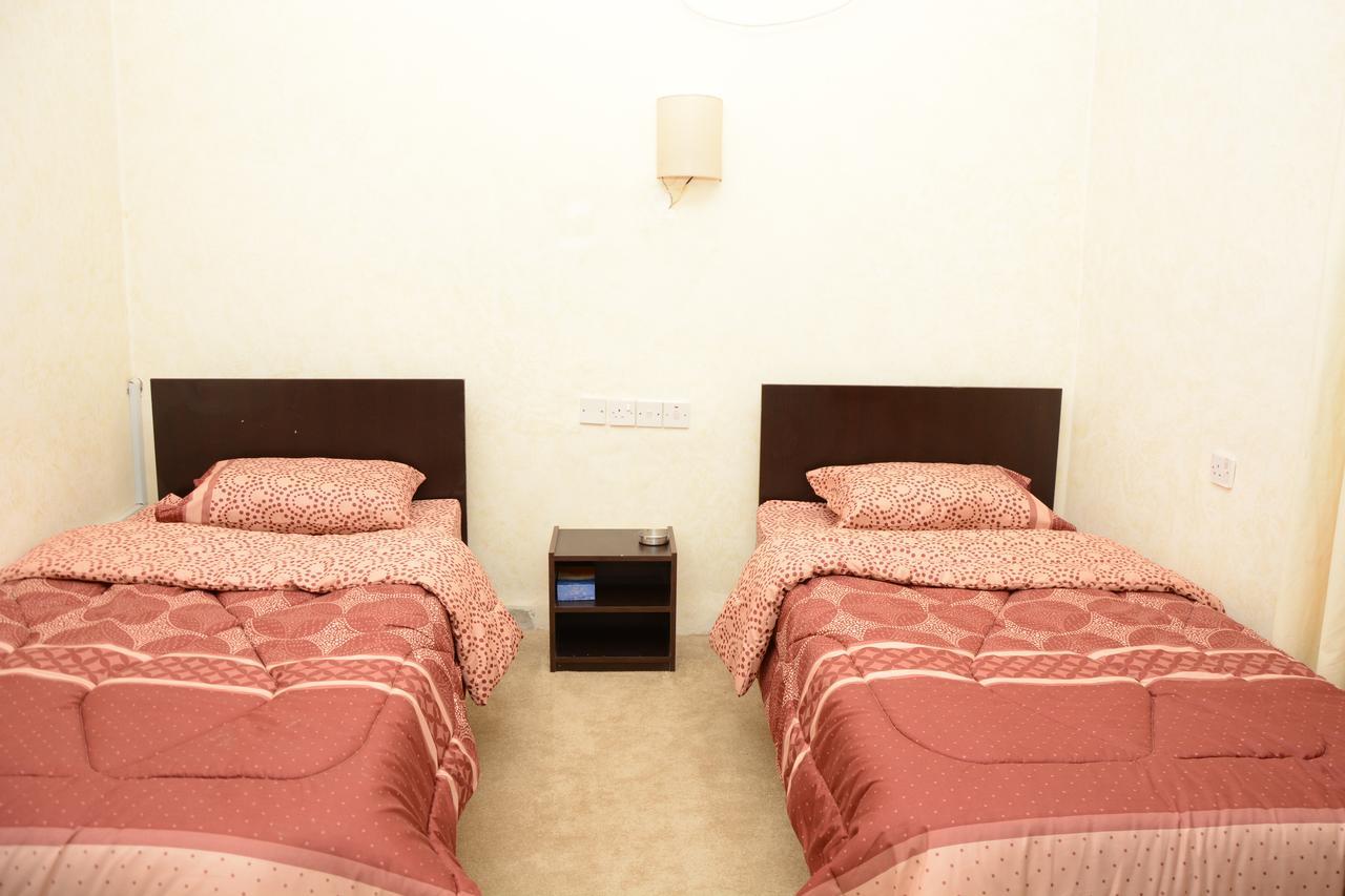 Teeba Palace Hotel Suites Амман Екстер'єр фото