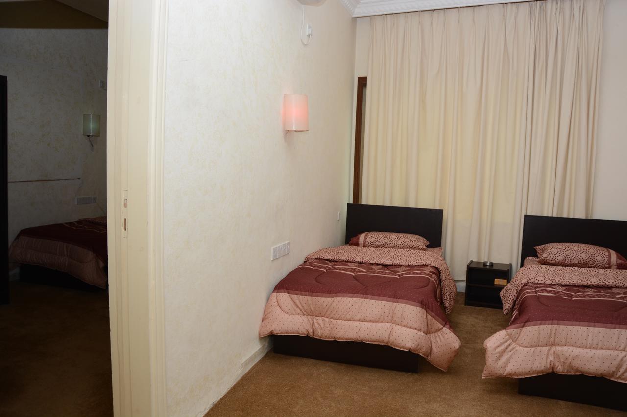 Teeba Palace Hotel Suites Амман Екстер'єр фото