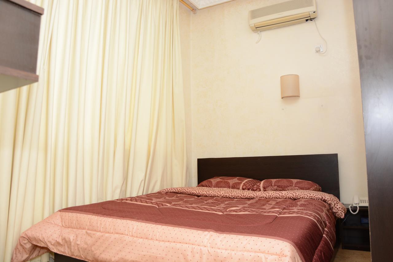 Teeba Palace Hotel Suites Амман Екстер'єр фото