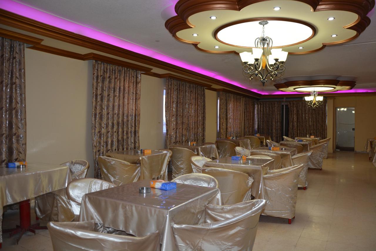 Teeba Palace Hotel Suites Амман Екстер'єр фото