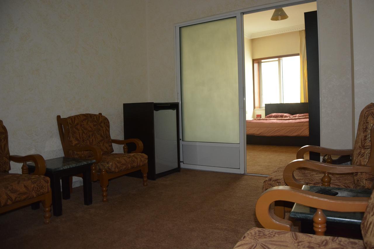 Teeba Palace Hotel Suites Амман Екстер'єр фото
