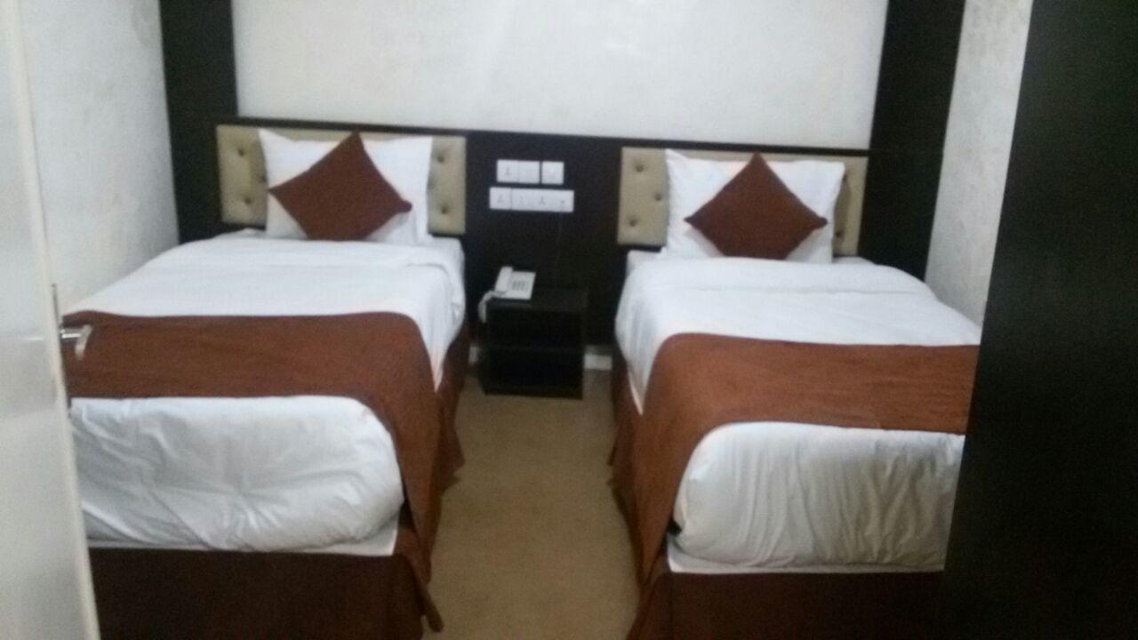 Teeba Palace Hotel Suites Амман Екстер'єр фото